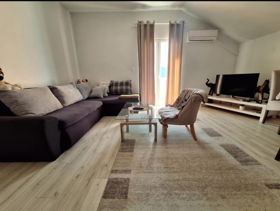 Apartment D6 Apartment in Dubrovnik-Neretva County