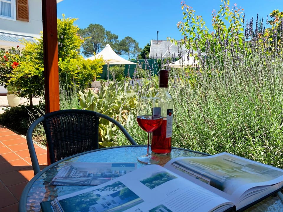 Waterstone Lodge Bed and Breakfast in Cape Town
