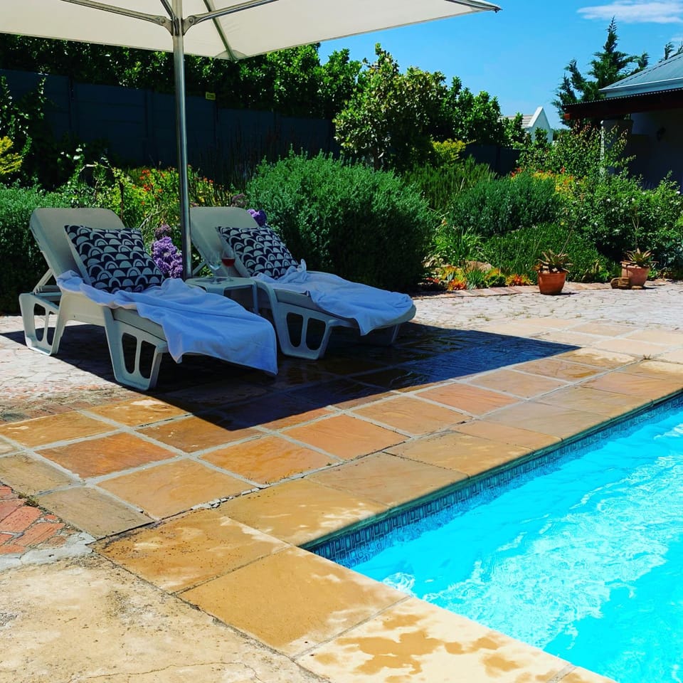Waterstone Lodge Bed and Breakfast in Cape Town