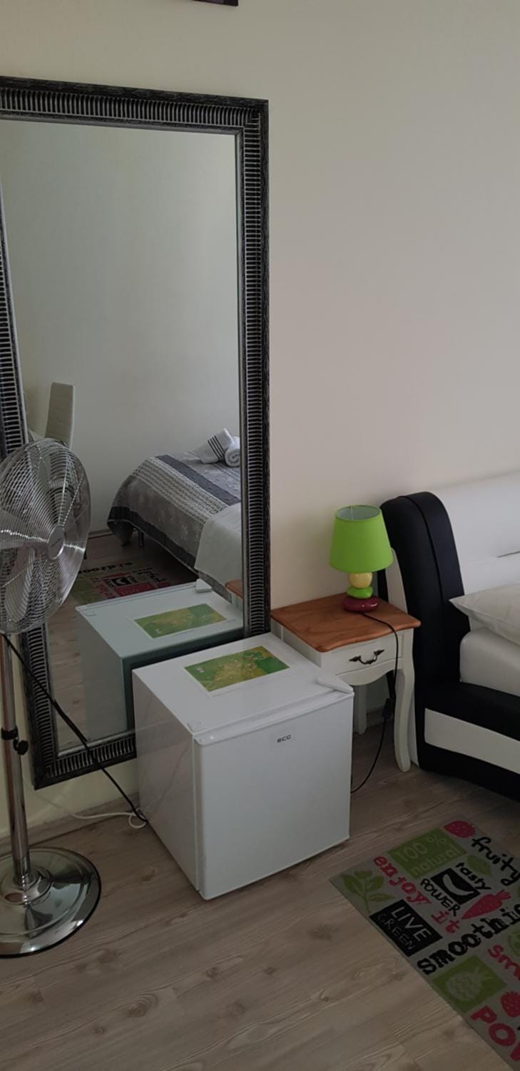 ELG Rooms Bed and Breakfast in Slovenia