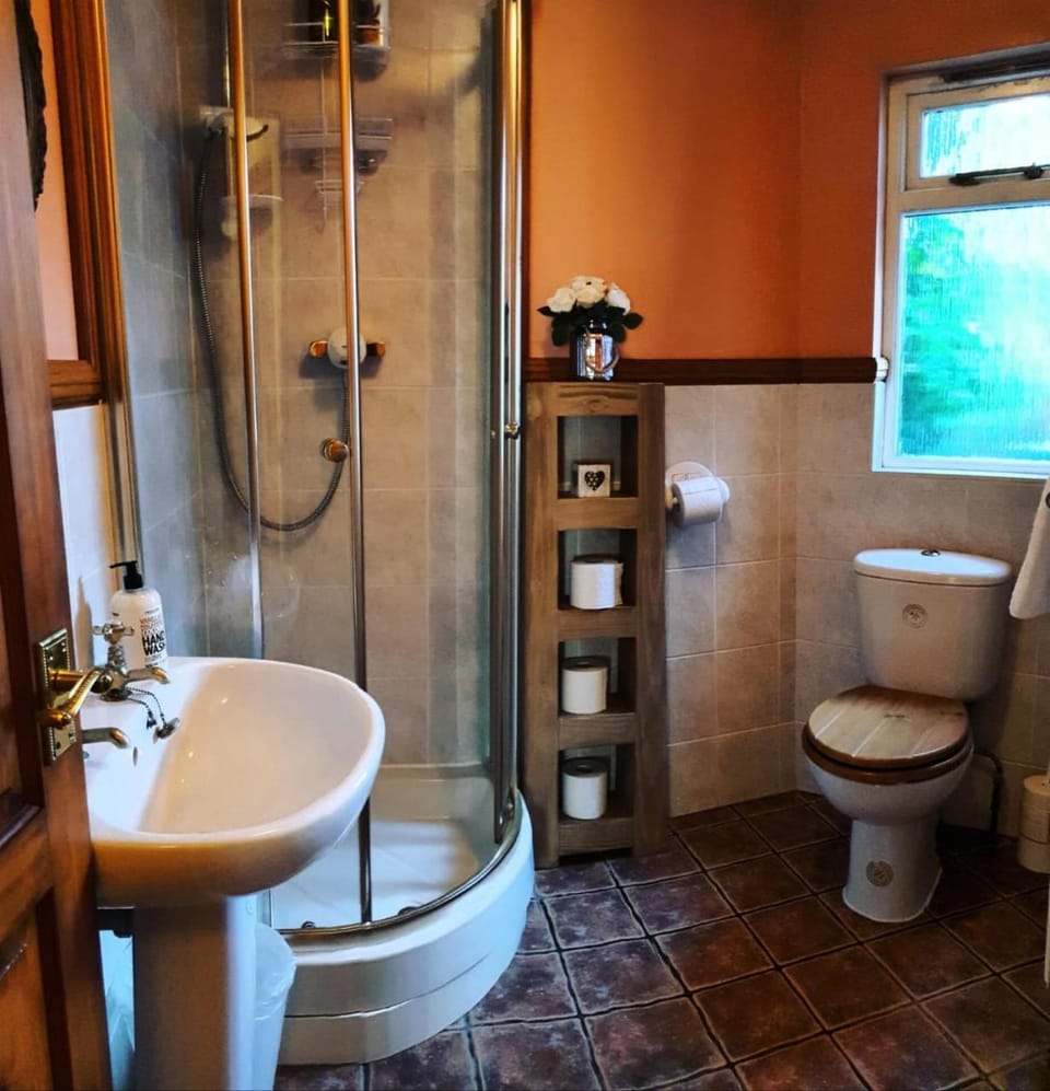 The Old Chapel Cottage House in Aylesbury Vale