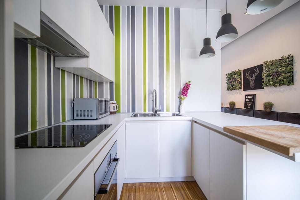 Coffee/tea facilities, Kitchen or kitchenette