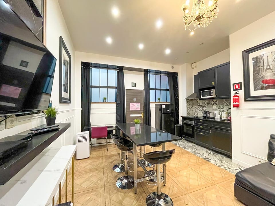 Urban Flat 55 - ATELIER MARILYN MONROE Apartment in Paris
