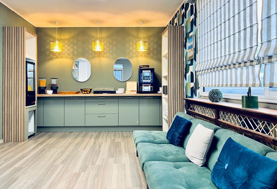 Living room, Buffet breakfast