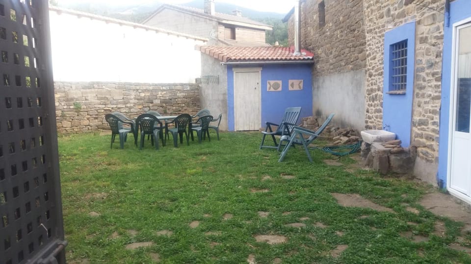 La Casa Azul Country House in Aragon