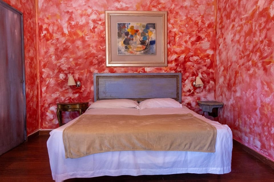 Santa Ana B&B Bed and Breakfast in Alt Empordà