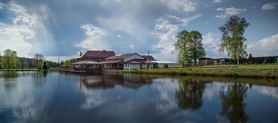 Natural landscape, On site, Lake view, Meals, Lunch, Dinner