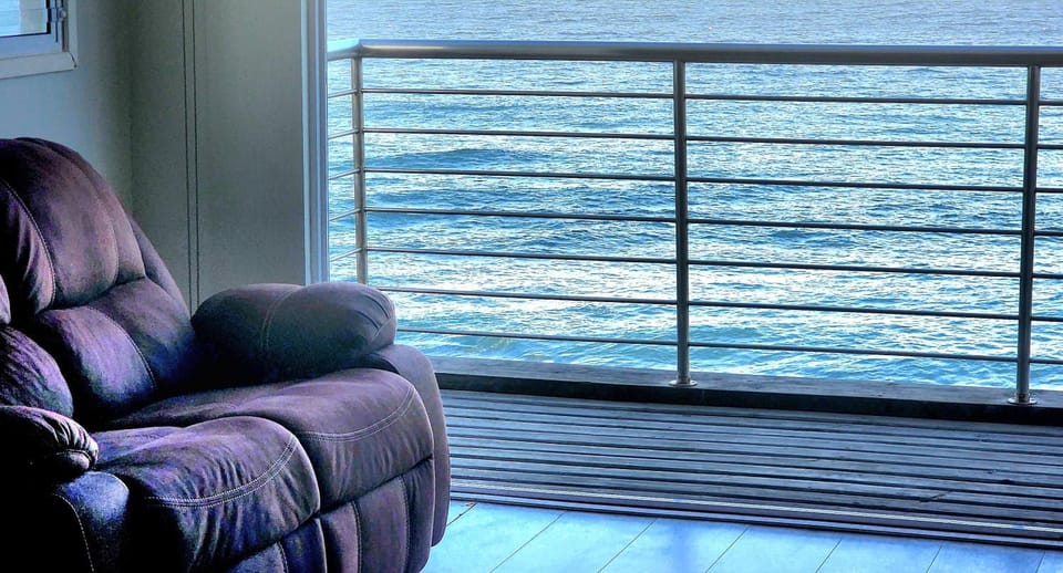 Balcony/Terrace, Seating area, Bedroom, Sea view