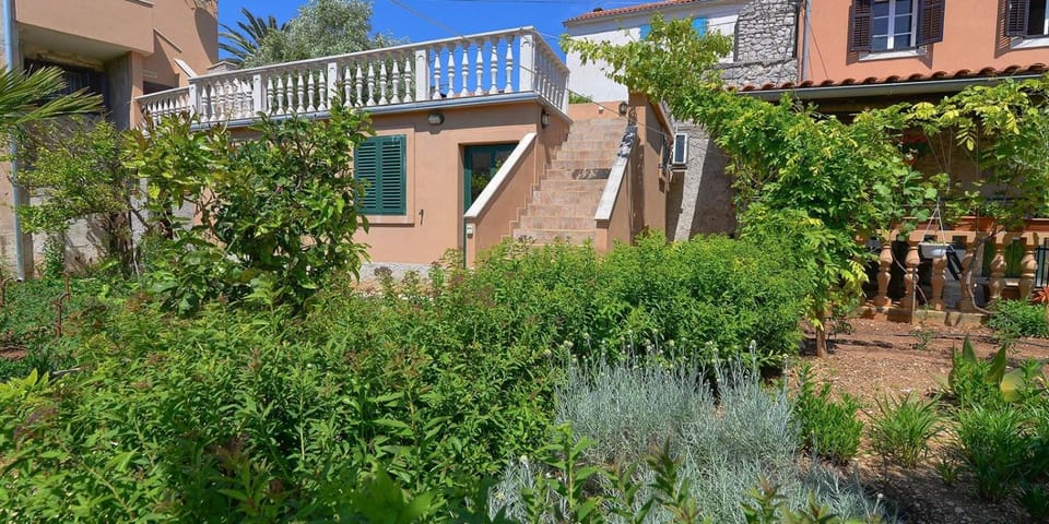 Cvita A2+1 Apartment in Primorje-Gorski Kotar County