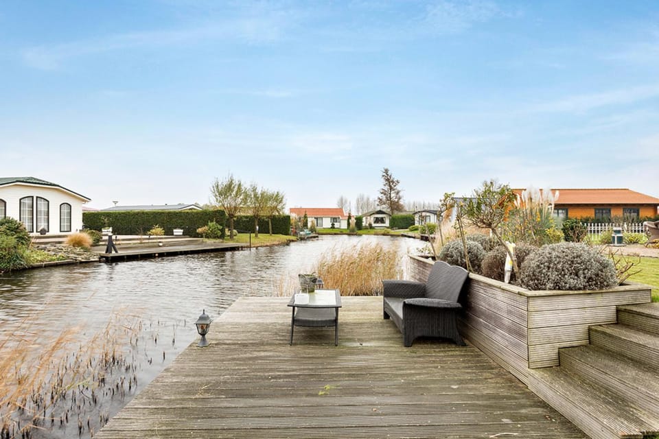 Balcony/Terrace, Lake view