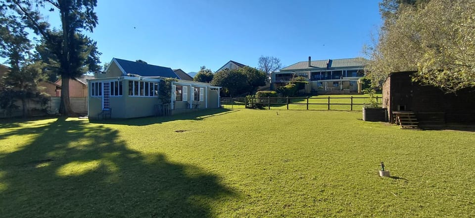 Property building, Garden