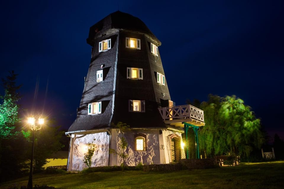 Property building, Night