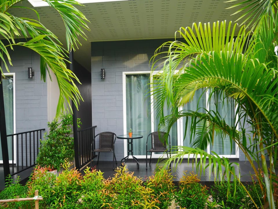 Marisa Garden Bungalow Bed and Breakfast in Choeng Thale