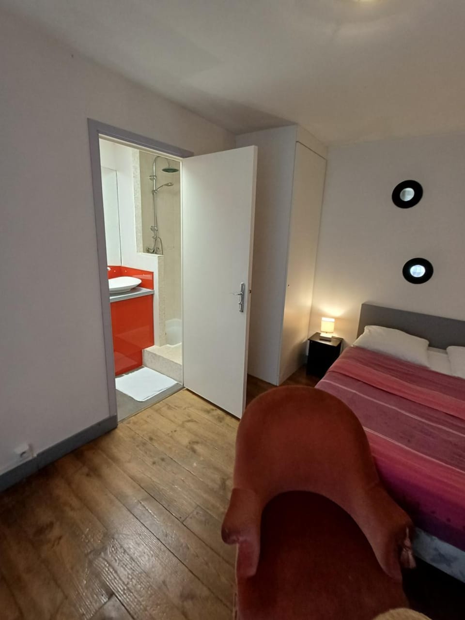 La Chaloupe 4 Bed and Breakfast in Thiers