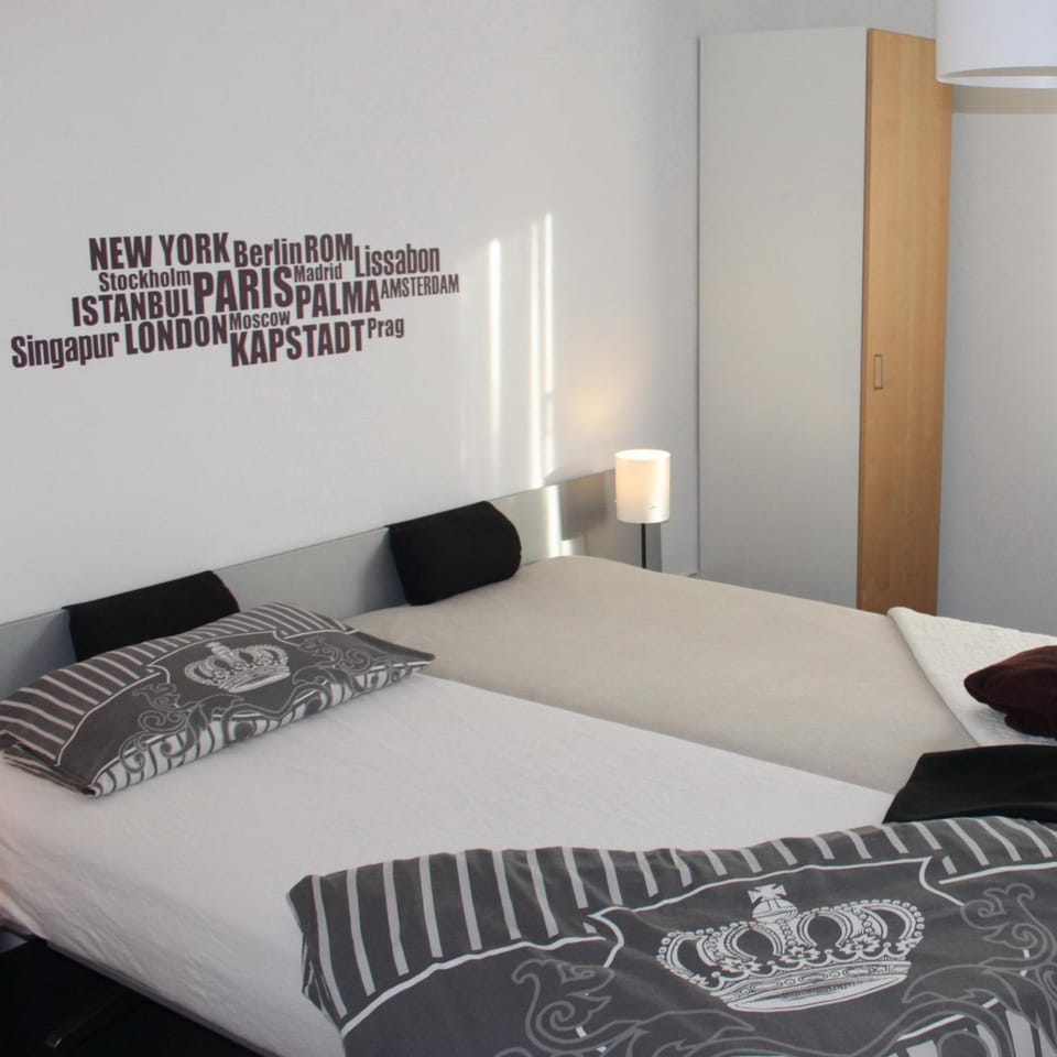 Living room, Bedroom