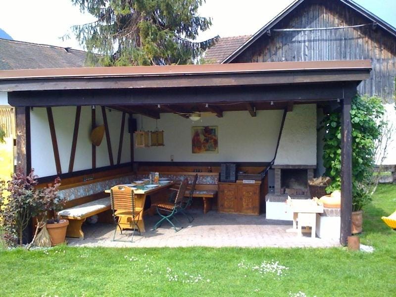 Day, BBQ facilities