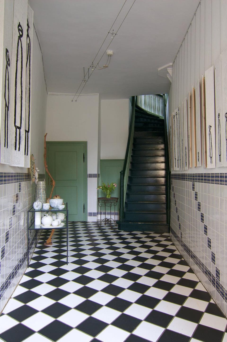 Lobby or reception, Decorative detail
