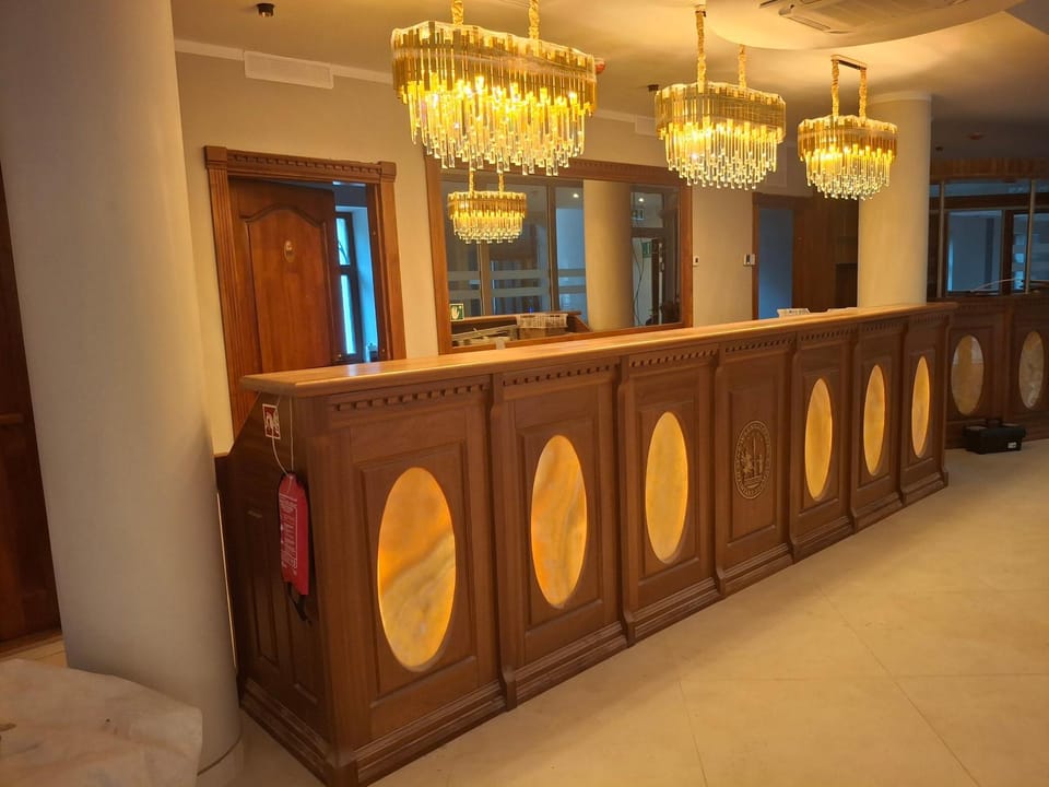 Billiard, Lobby or reception