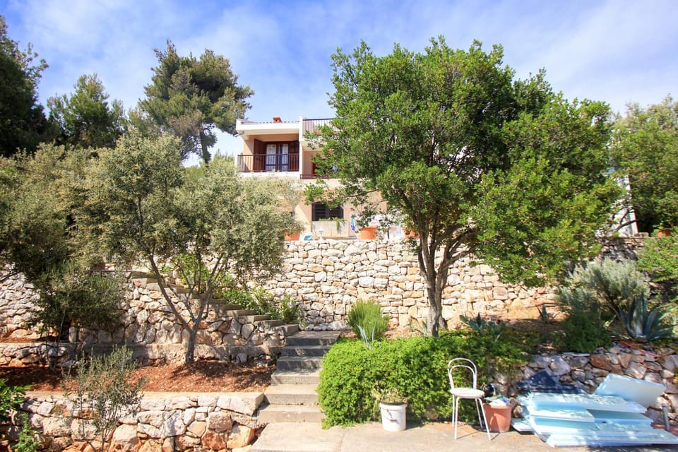 Property building, Facade/entrance, Natural landscape, View (from property/room), Other, Decorative detail, Garden view