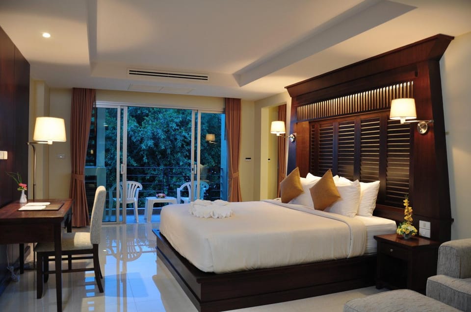 August Suites Hotel in Pattaya City