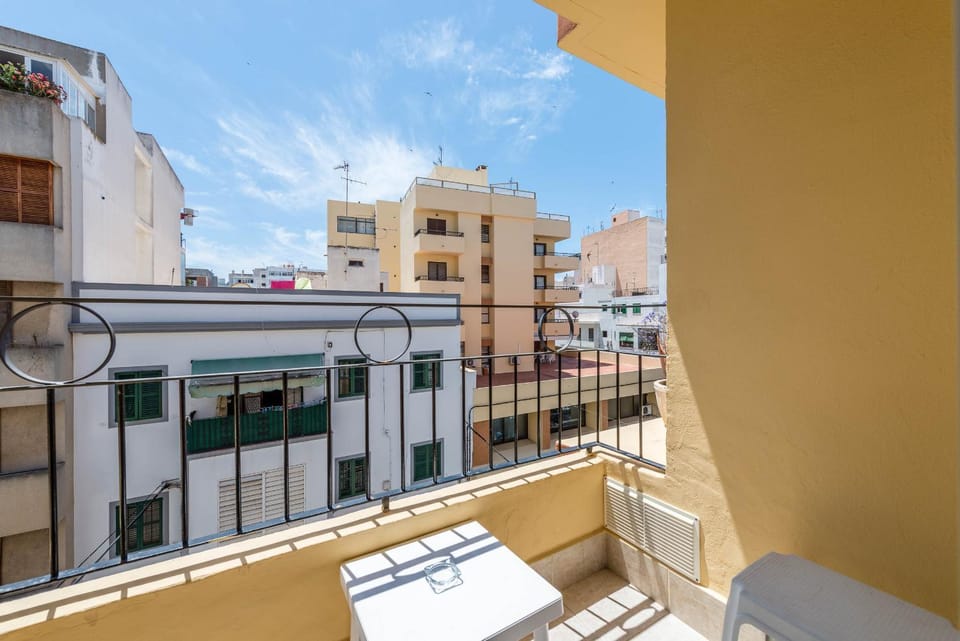 Day, Balcony/Terrace