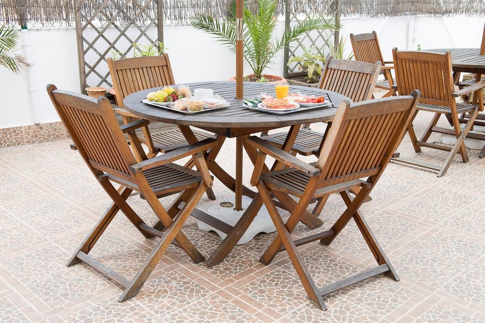 Patio, Day, Food