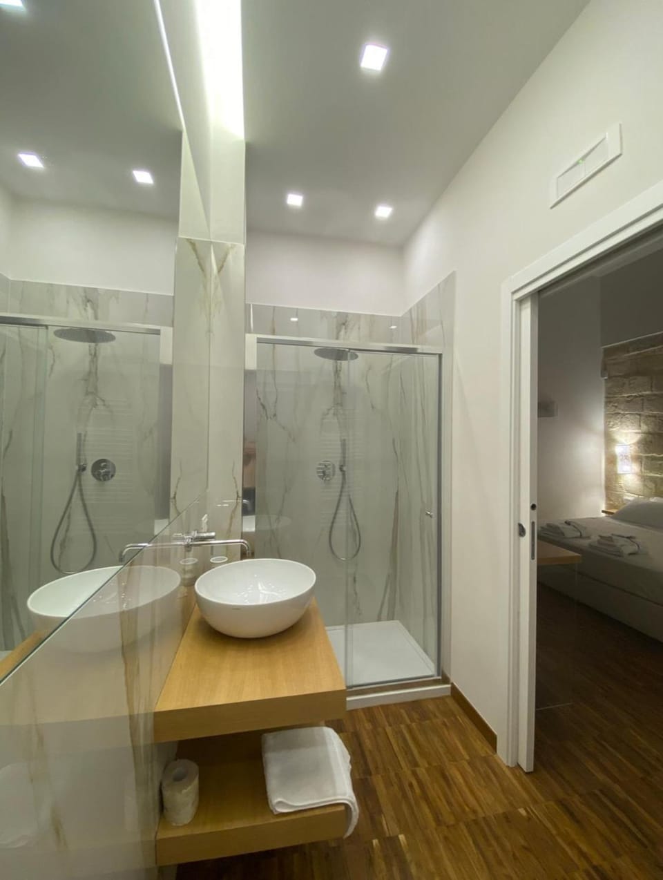 Shower, Bathroom, hair dryier, towels