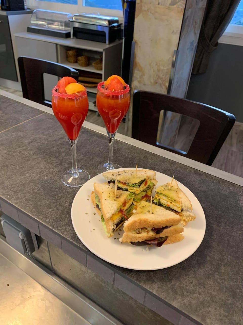 Lounge or bar, Lounge or bar