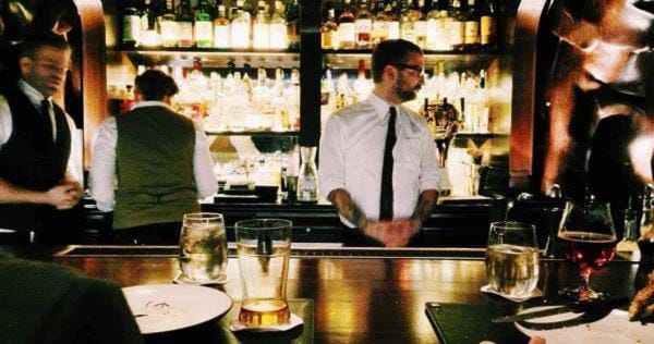 Lounge or bar, Lounge or bar