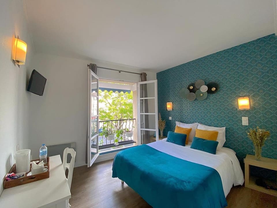 View (from property/room), Photo of the whole room