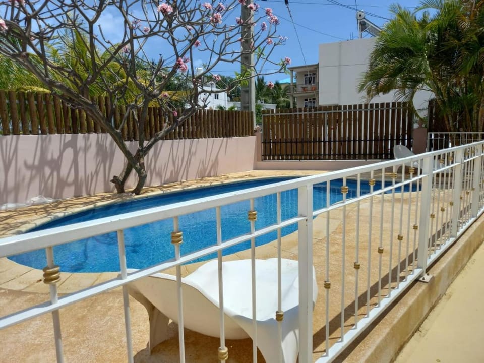 Pool view, Swimming pool, Swimming pool