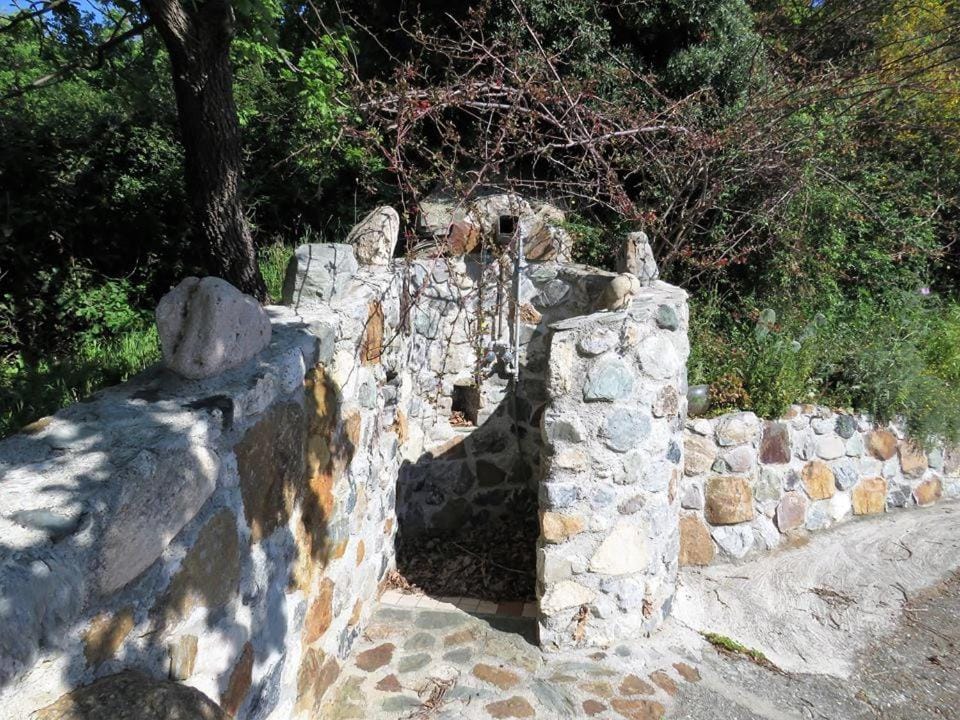 B&B Le Rose del Tirreno Bed and Breakfast in Calabria
