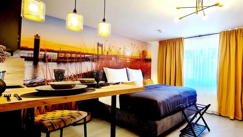 Staff, Living room, Bedroom