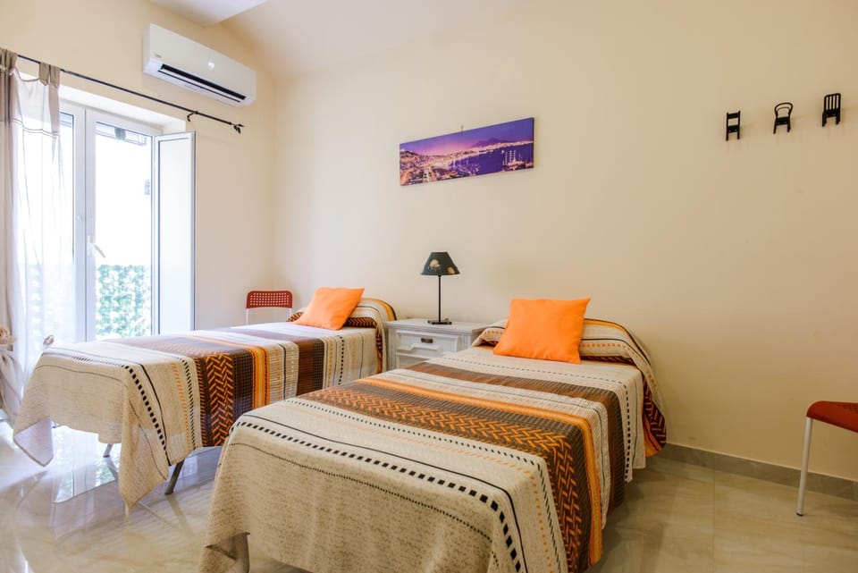 Annie's Home Apartment in Naples
