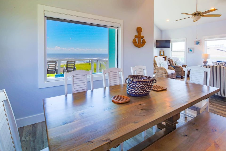 Surf Song Cottage House in James Island