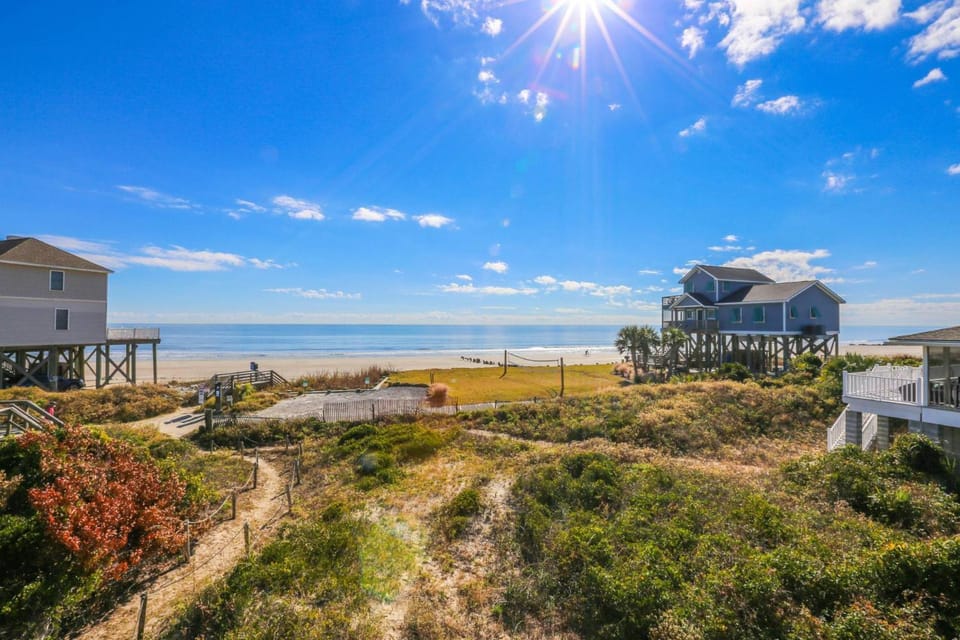 Surf Song Cottage House in James Island