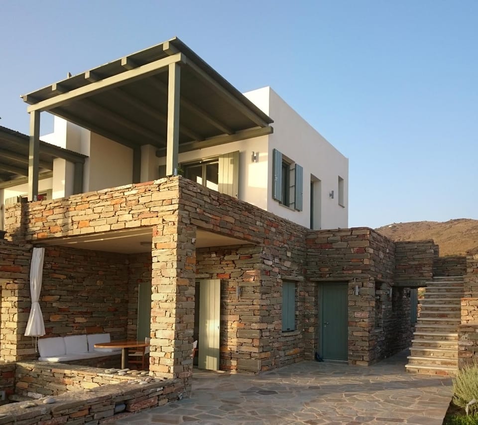 Toilet, Property building, Facade/entrance, Day, Summer, Fishing, Fishing, Snorkeling, Bathroom, Balcony/Terrace, Balcony/Terrace, Kitchen or kitchenette, Living room, Seating area, Dining area, Beach, Canoeing, Canoeing, Diving, Diving, On site, Sea view, Family