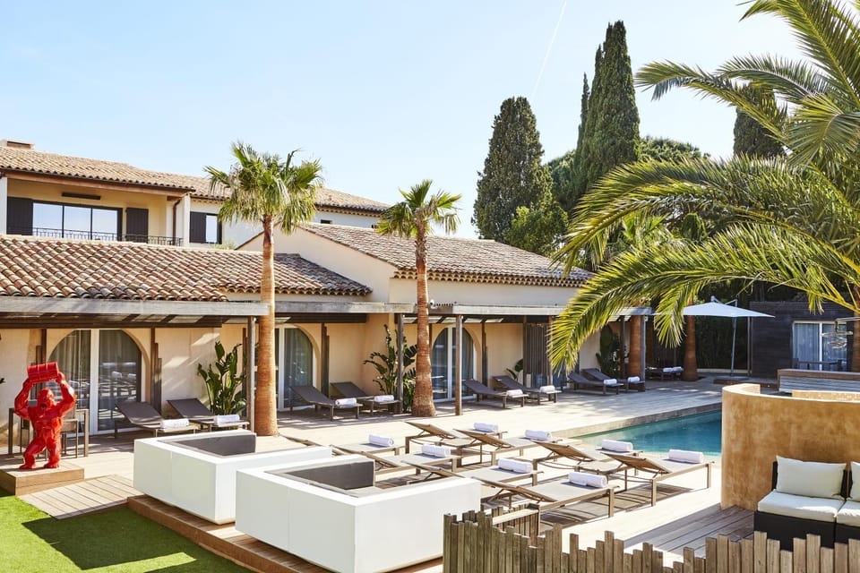 Property building, Balcony/Terrace