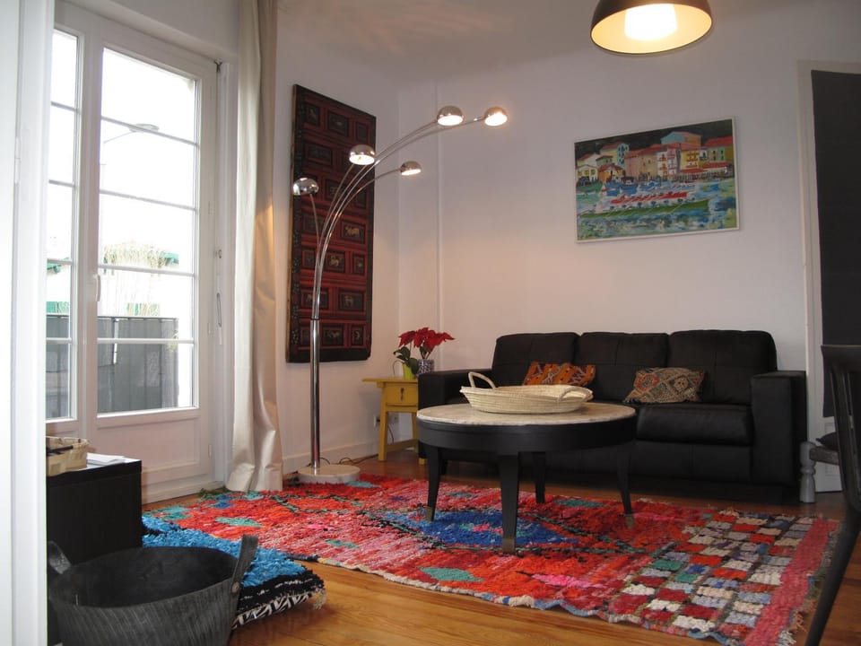 Living room, Decorative detail