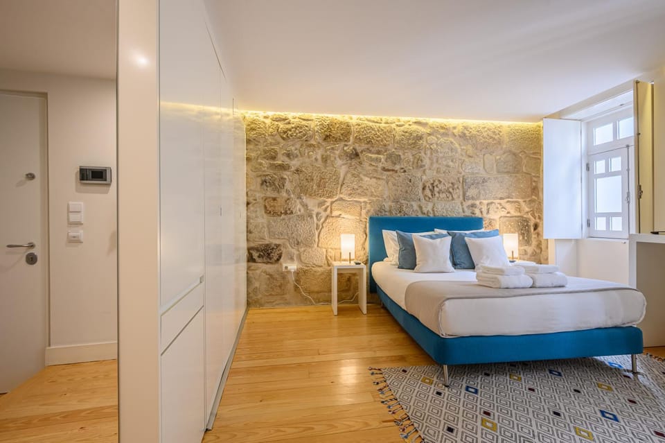 PWHC Miragaia Apartments Apartment in Porto