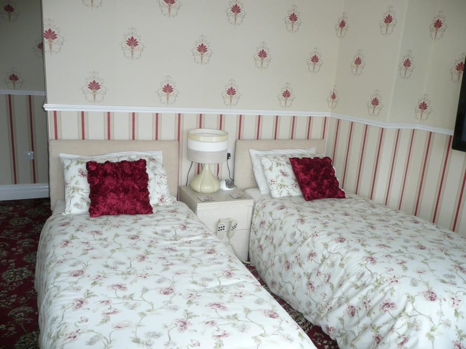 Cherry Blossom Guest House Bed and Breakfast in England