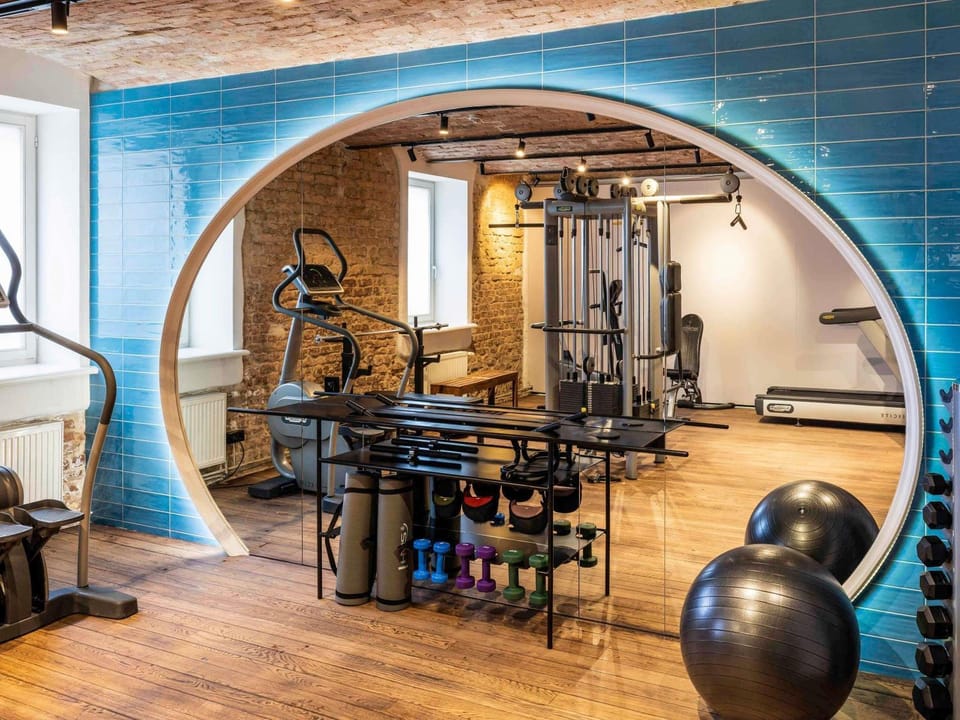 Property building, Fitness centre/facilities, Sports
