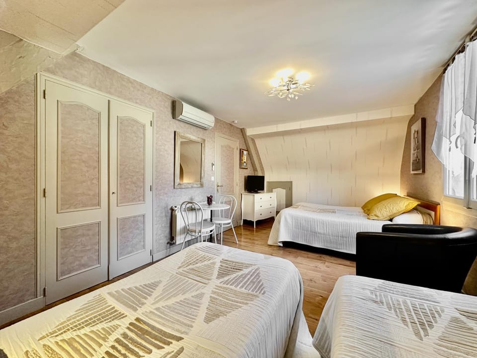 La Roseraie Bed and Breakfast in Occitanie