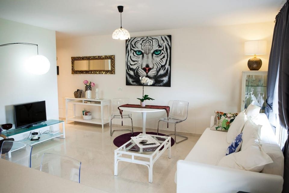Duplex 2 bedrooms for you with Air Conditioner Apartment in Palm-Mar