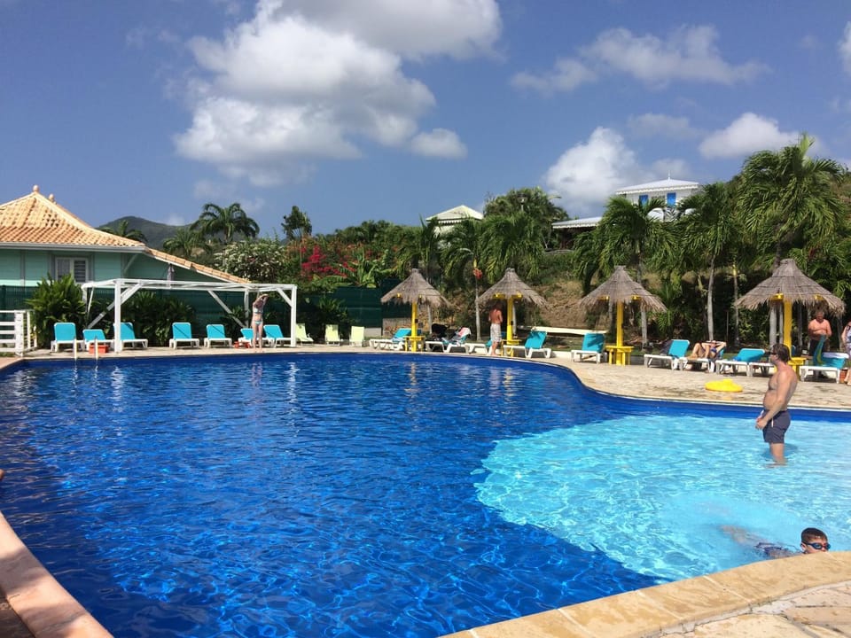 Swimming pool, Swimming pool