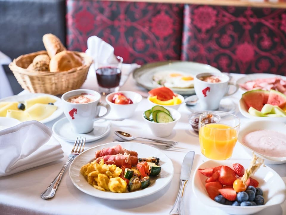 Food and drinks, Breakfast, Continental breakfast