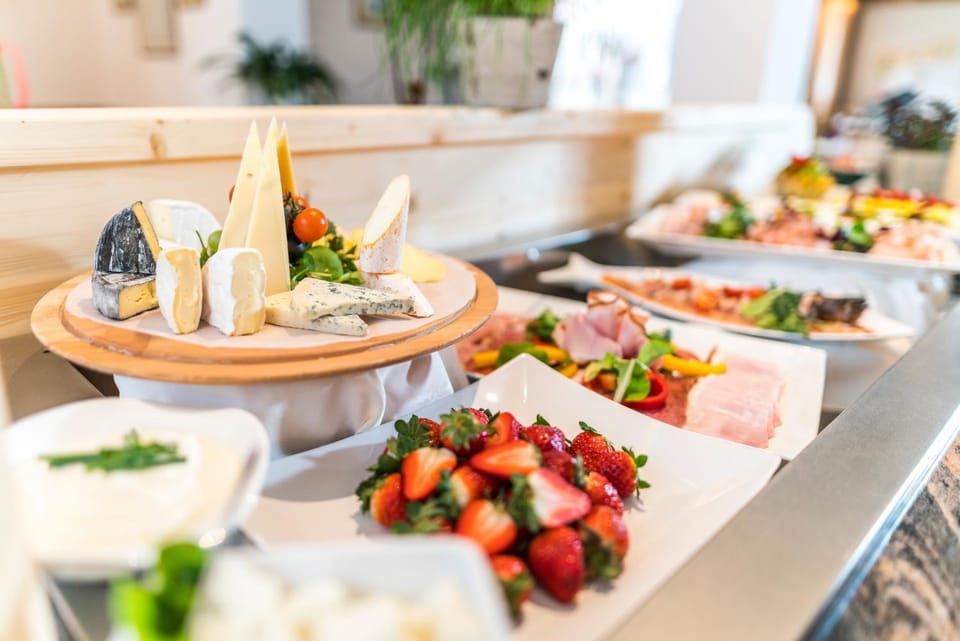 Buffet breakfast