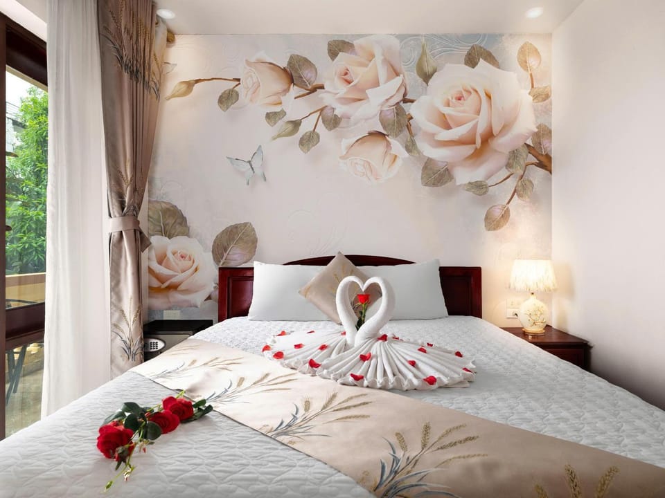 Bed, Photo of the whole room