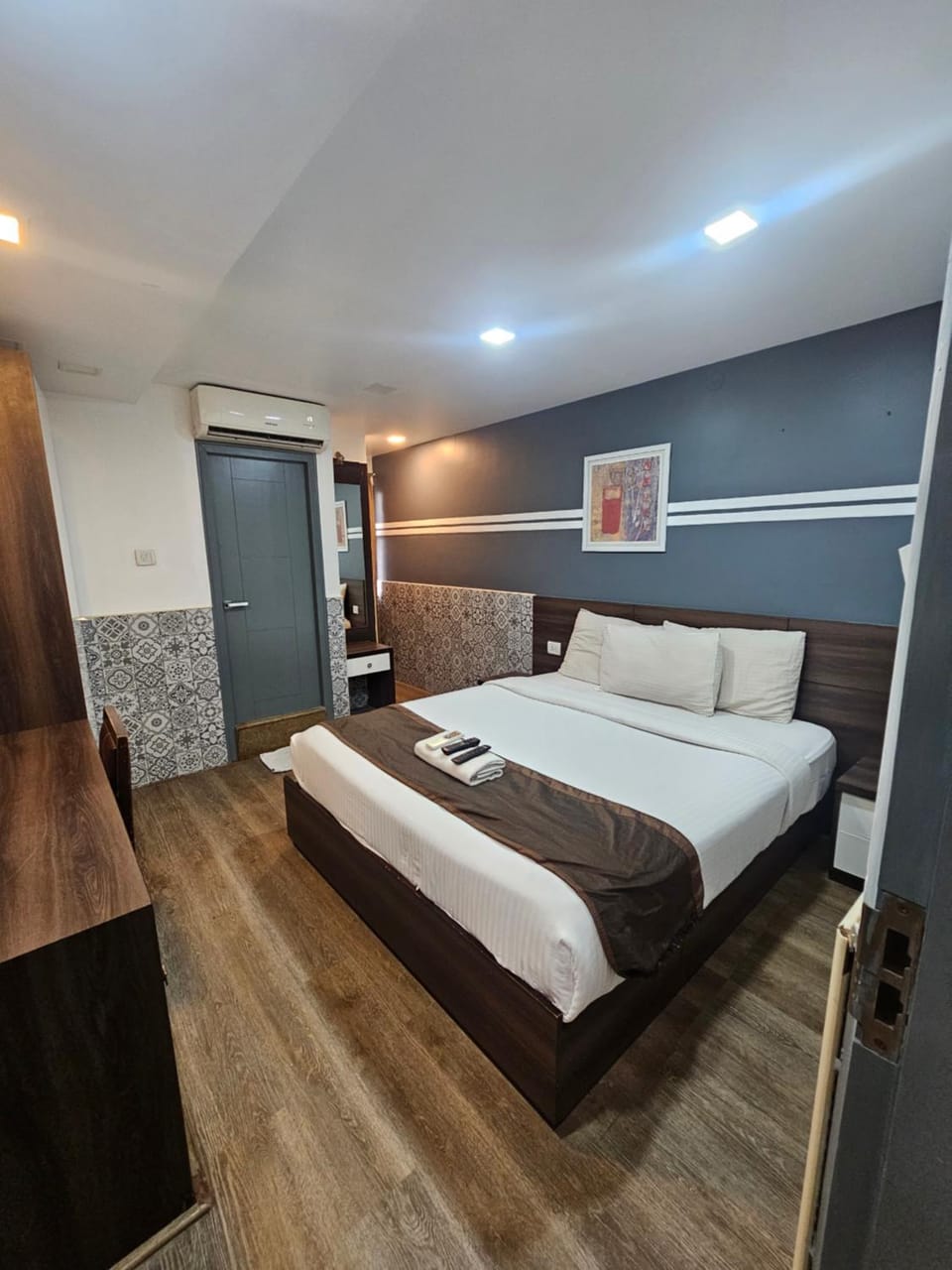 Hotel Royal Inn - Electronic City Hotel in Bengaluru