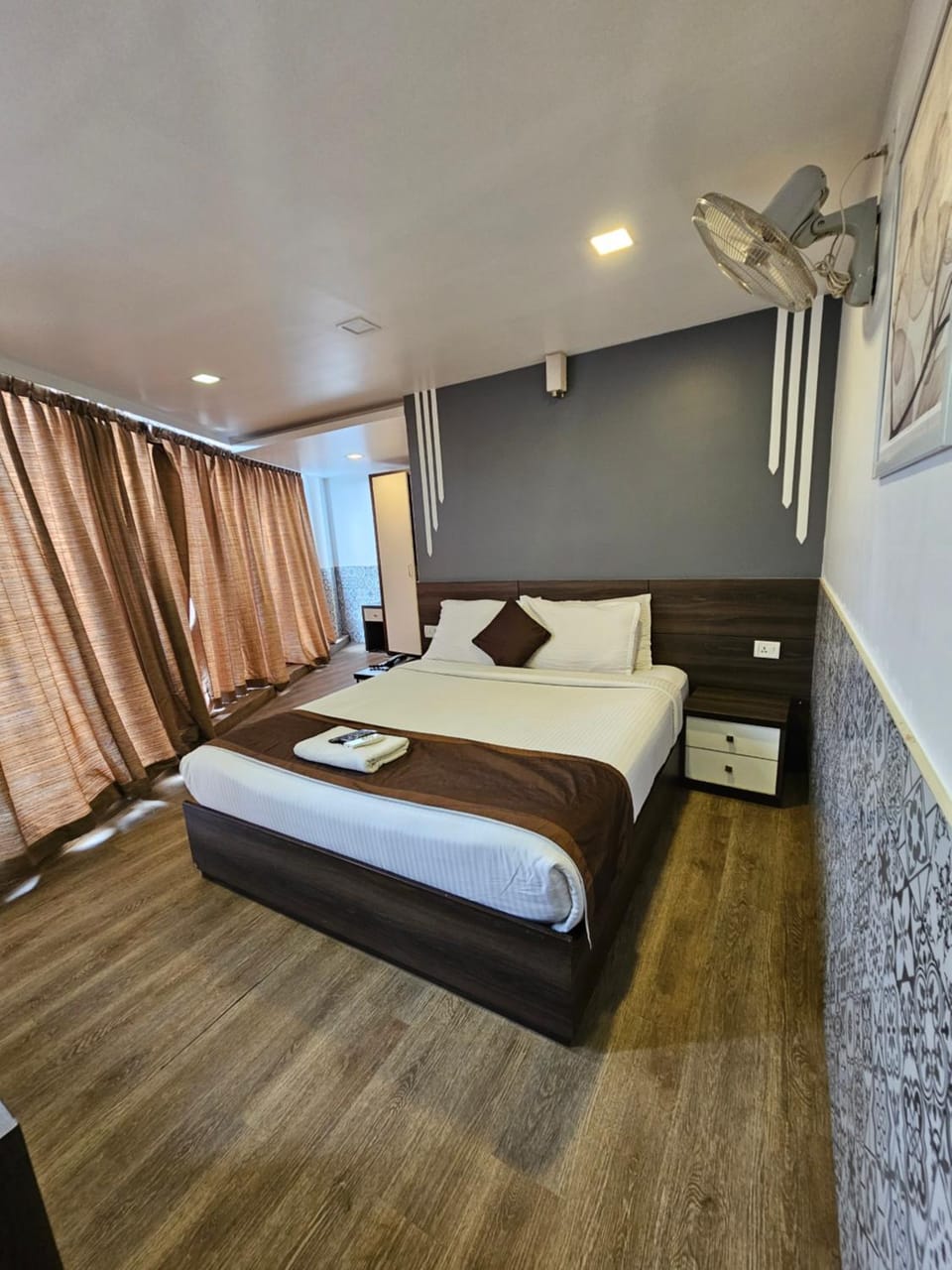 Hotel Royal Inn - Electronic City Hotel in Bengaluru
